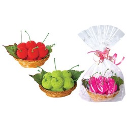 DULCES CEREZAS EN CESTITA Y BOLSITA DE REGALO